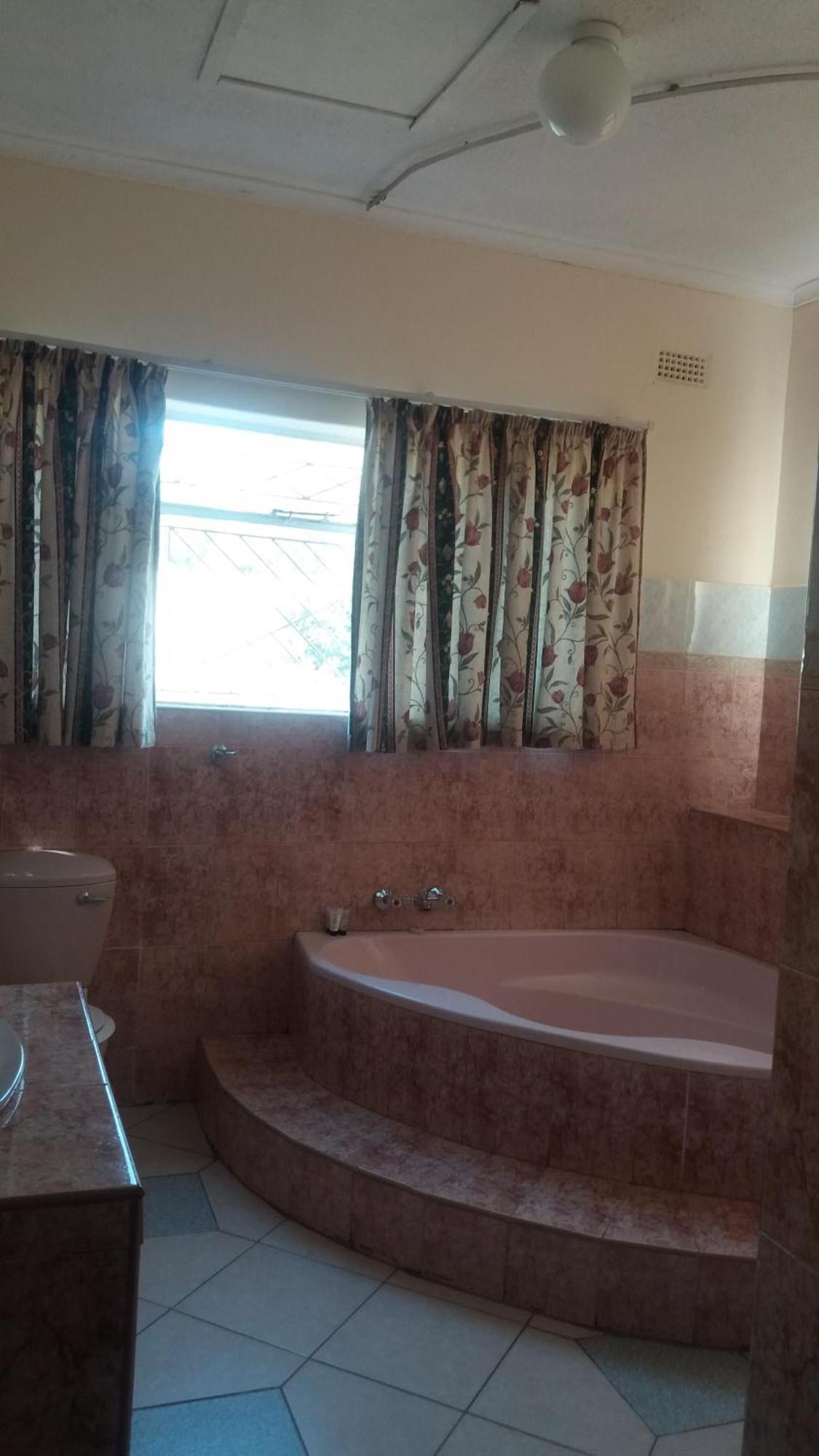 Tshulu Tsha Nabe B&B Bulawayo Exteriér fotografie